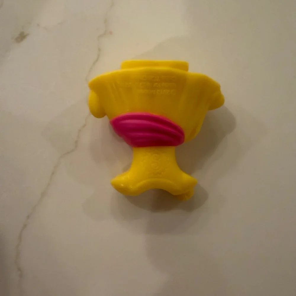 Shopkins bright yellow